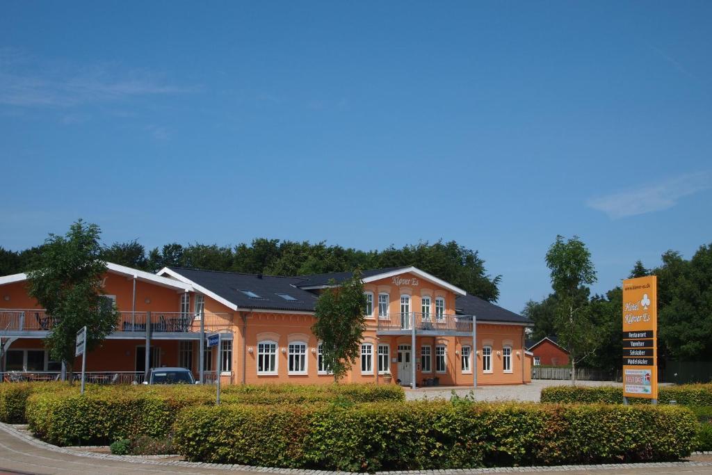 Hotel Klover Es Hellevad Exterior photo
